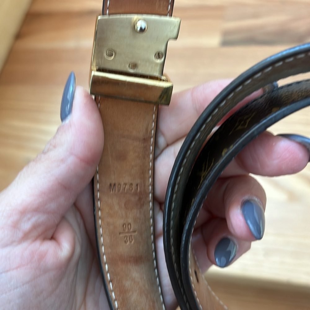 Louis Vuitton belt - Picture 3 of 7